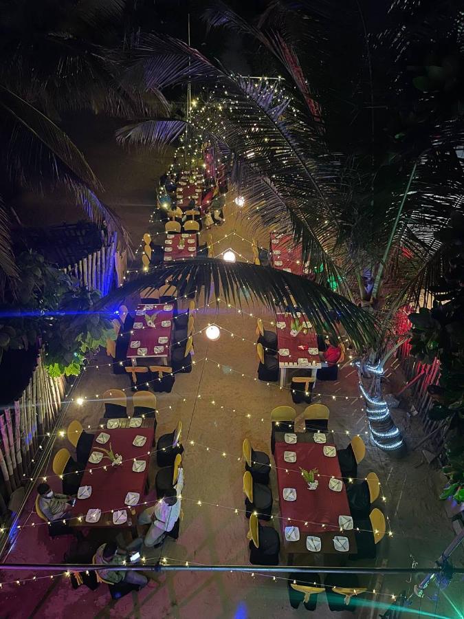 Sea Beach Resort ネゴンボ エクステリア 写真