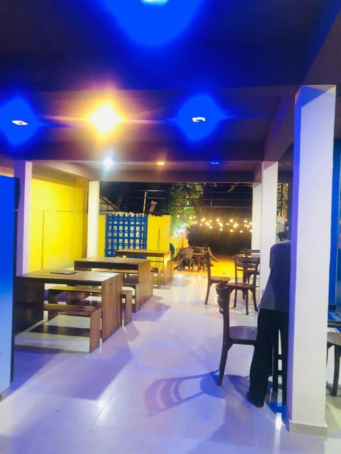 Sea Beach Resort ネゴンボ エクステリア 写真